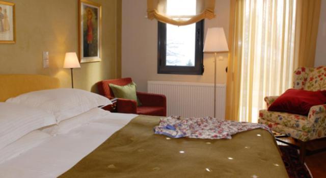 Astra Hotel Kastanéa Oda fotoğraf